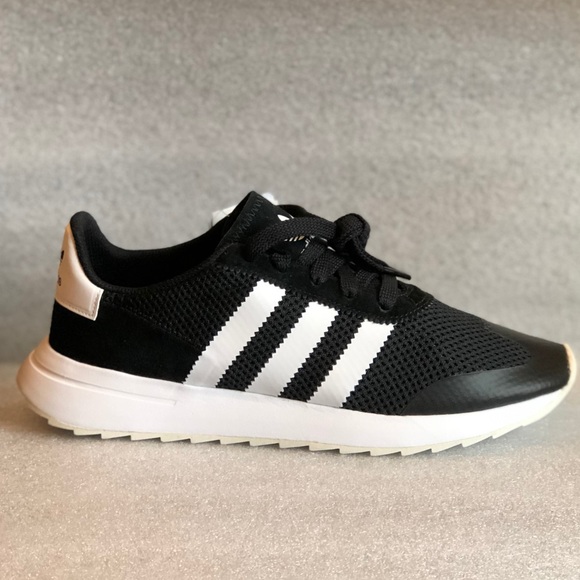 {keywor d} adidas original flashback